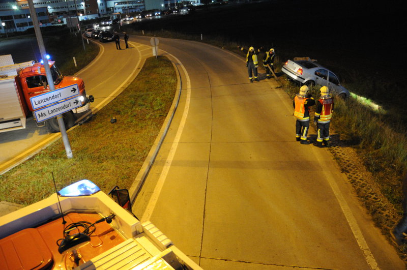 18.10.2014 – Verkehrsunfall Kreisverkehr Wiener Straße