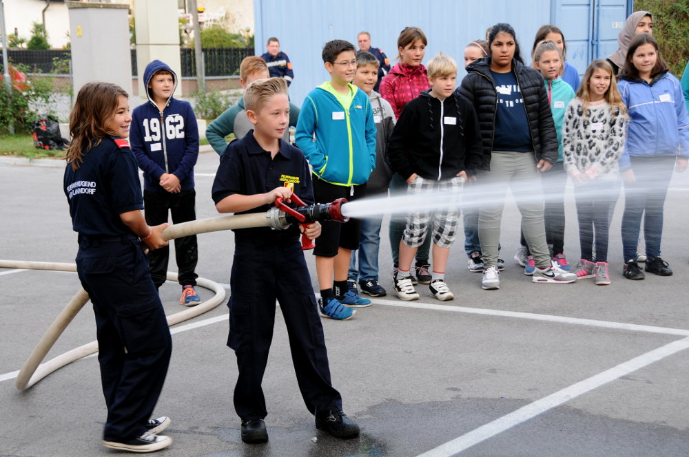 Promotionday der Feuerwehr in der IMS Lanzendorf